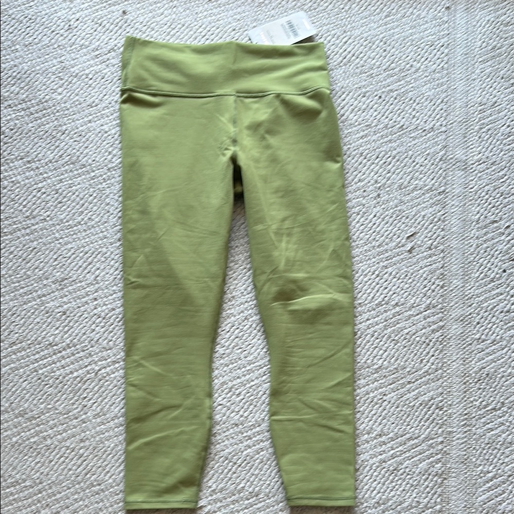 Fabletics Sage Green High Waisted  Leggings end just above ankles Sz L/10